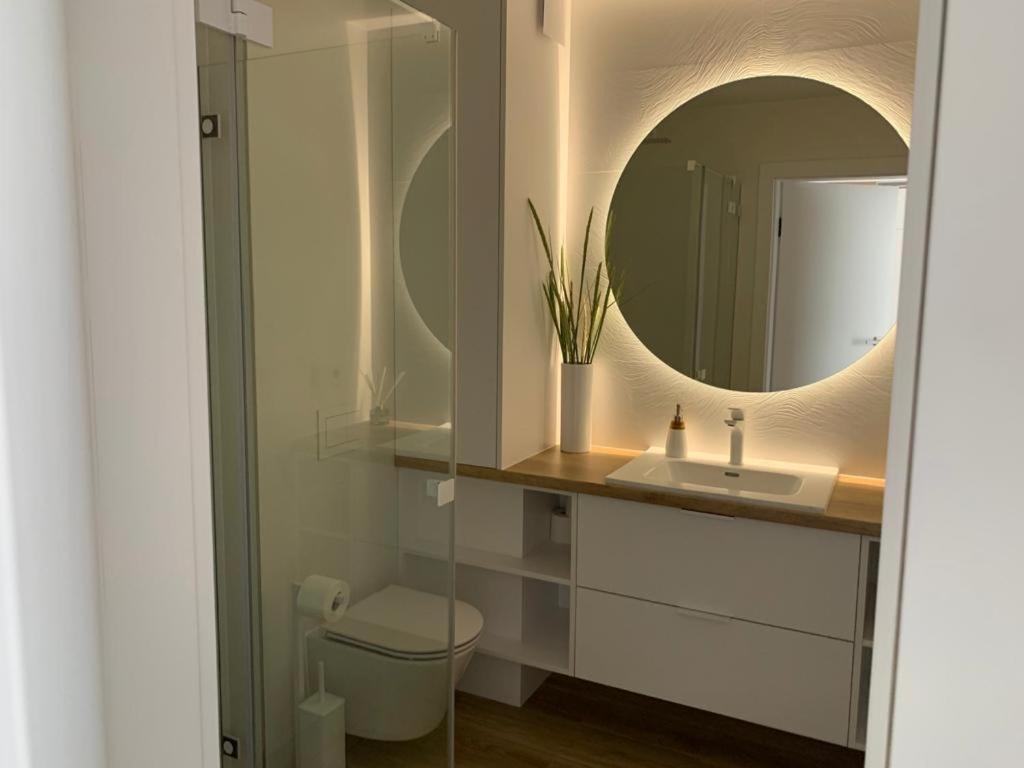Apartament Nadmorski Z Basenem Klifowa Rewal Exterior foto